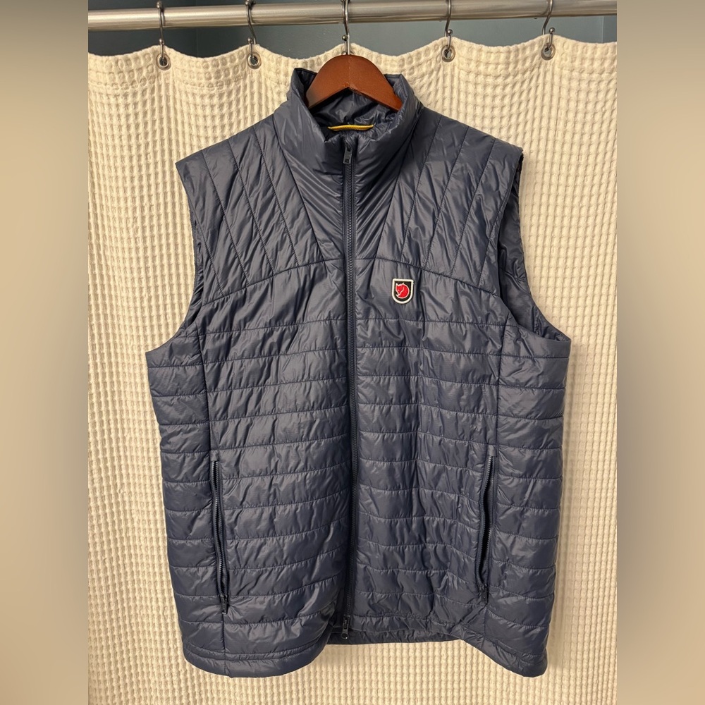 Men's Fjallraven Expedition Series X-Latt Insulated Navy Vest XL